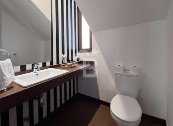 Casa Mediterránea En Los Trapenses, Cercana A Colegios